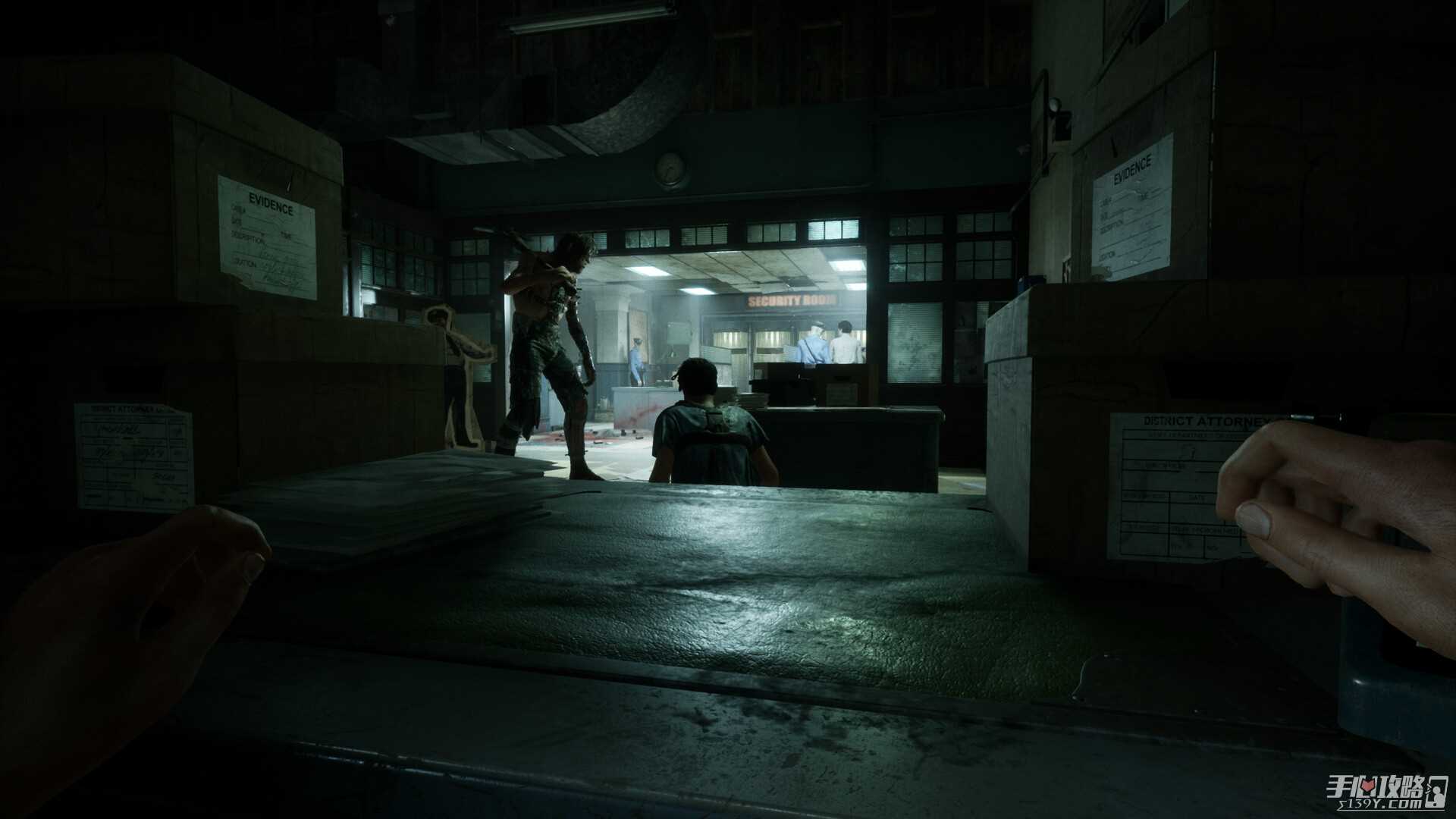 多人合作恐怖游戏《逃生：试炼》正式版推出